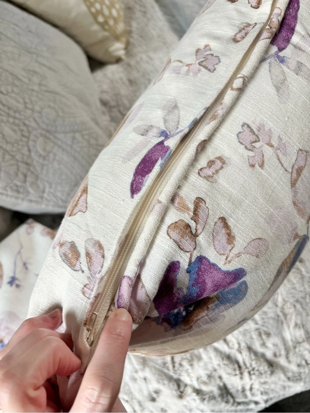 Vern Yip linen/cotton blend watercolor fabric with duck down inserts (Set of 2)
